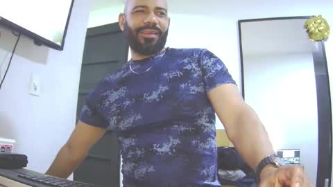 Bruce online show from 09-27-25, 08:47