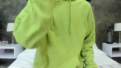 Bruce Hans online show from 11-04-25, 11:42