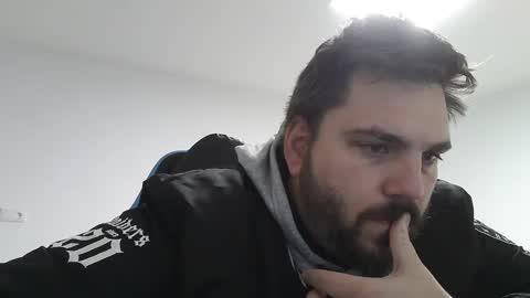 Snapshot of bruce_wayne34 chatting on 01-03-25, 06:22 Bruce Wayne online show from 01-03-25, 06:22