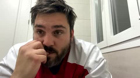 Snapshot of bruce_wayne34 chatting on 01-03-25, 10:29 Bruce Wayne online show from 01-03-25, 10:29
