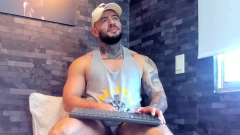 Snapshot of brucedallas chatting on 05-03-26, 08:48 brucedallas online show from 05-03-26, 08:48