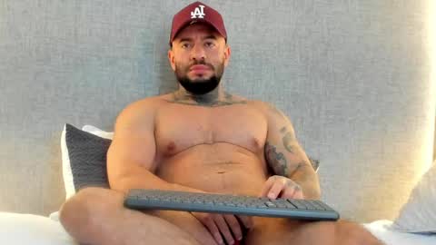 Snapshot of brucedallas chatting on 05-11-26, 07:44 brucedallas online show from 05-11-26, 07:44