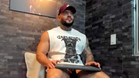 Snapshot of brucedallas chatting on 05-15-26, 11:45 brucedallas online show from 05-15-26, 11:45