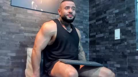 Snapshot of brucedallas chatting on 07-17-26, 12:06 brucedallas online show from 07-17-26, 12:06