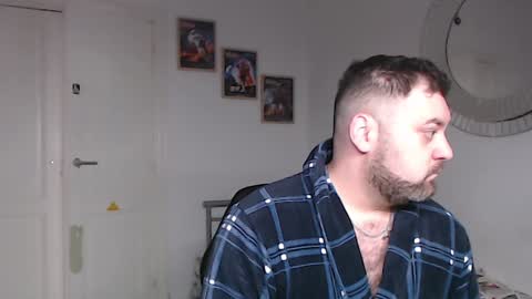 Snapshot of brucemf chatting on 02-03-25, 07:29 Bruce online show from 02-03-25, 07:29