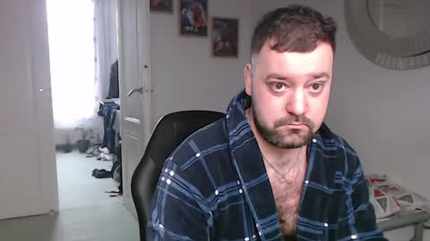 Snapshot of brucemf chatting on 02-03-25, 10:36 Bruce online show from 02-03-25, 10:36