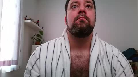 Snapshot of brucemf chatting on 09-27-25, 07:46 Bruce online show from 09-27-25, 07:46