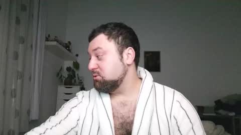 Snapshot of brucemf chatting on 09-30-25, 06:46 Bruce online show from 09-30-25, 06:46