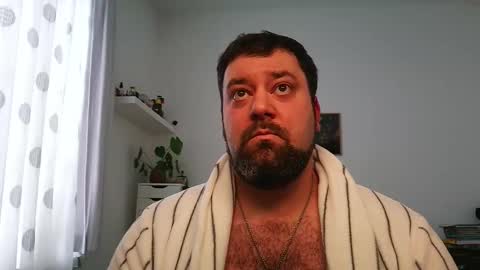 Snapshot of brucemf chatting on 10-02-25, 04:03 Bruce online show from 10-02-25, 04:03