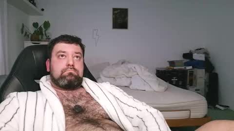 Snapshot of brucemf chatting on 10-03-25, 04:48 Bruce online show from 10-03-25, 04:48