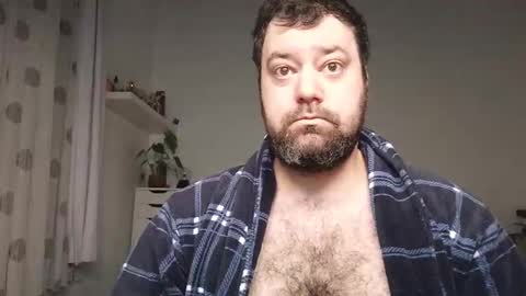 Snapshot of brucemf chatting on 10-12-25, 04:00 Bruce online show from 10-12-25, 04:00