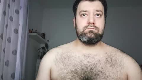 Snapshot of brucemf chatting on 10-12-25, 05:01 Bruce online show from 10-12-25, 05:01