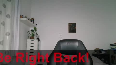 Snapshot of brucemf chatting on 10-14-25, 06:52 Bruce online show from 10-14-25, 06:52