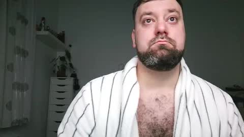 Snapshot of brucemf chatting on 10-23-25, 08:51 Bruce online show from 10-23-25, 08:51