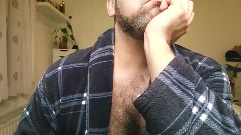 Snapshot of brucemf chatting on 10-30-25, 06:41 Bruce online show from 10-30-25, 06:41