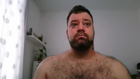 Snapshot of brucemf chatting on 11-02-25, 08:28 Bruce online show from 11-02-25, 08:28