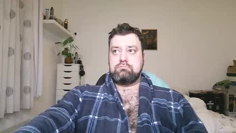 Snapshot of brucemf chatting on 11-17-25, 06:35 Bruce online show from 11-17-25, 06:35