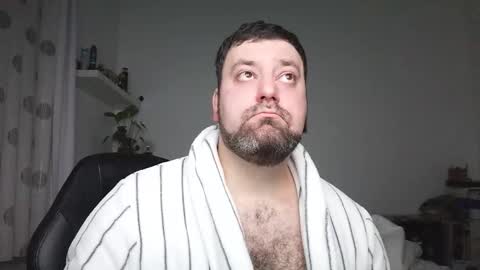 Snapshot of brucemf chatting on 11-21-25, 05:11 Bruce online show from 11-21-25, 05:11