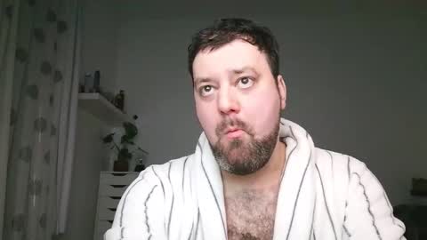 Snapshot of brucemf chatting on 11-28-25, 05:15 Bruce online show from 11-28-25, 05:15