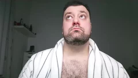 Snapshot of brucemf chatting on 02-18-26, 06:59 Bruce online show from 02-18-26, 06:59