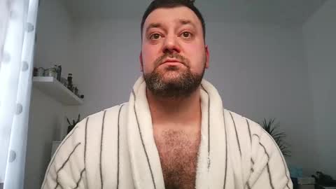 Bruce online show from 04-01-26, 05:10