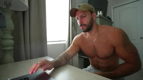 onlyfans BRUCESTRYKER online show from 10-20-25, 04:07