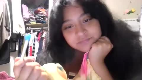 brujerita_dmota online show from 05-27-26, 03:58