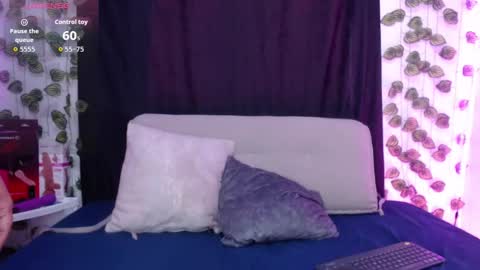 Bruna royale  online show from 02-11-26, 02:33