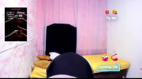 Snapshot of brunette_sasha chatting on 11-25-25, 10:48 Sasha Brunette online show from 11-25-25, 10:48