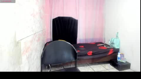Snapshot of brunette_sasha chatting on 05-12-26, 11:40 Sasha Brunette online show from 05-12-26, 11:40