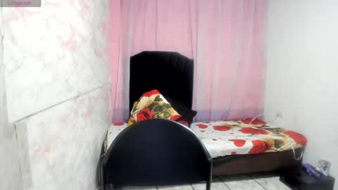 Snapshot of brunette_sasha chatting on 06-01-26, 12:07 Sasha Brunette online show from 06-01-26, 12:07