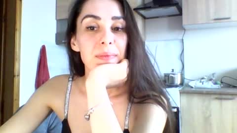 Ellis online show from 12-12-24, 09:51