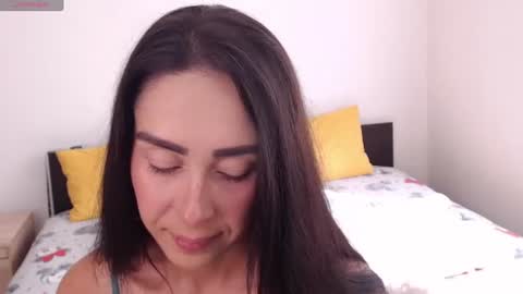 Snapshot of brunettgirl_ chatting on 07-02-26, 06:19 Ellis online show from 07-02-26, 06:19