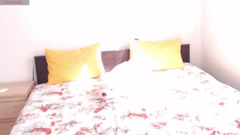 Snapshot of brunettgirl_ chatting on 07-30-26, 06:23 Ellis online show from 07-30-26, 06:23