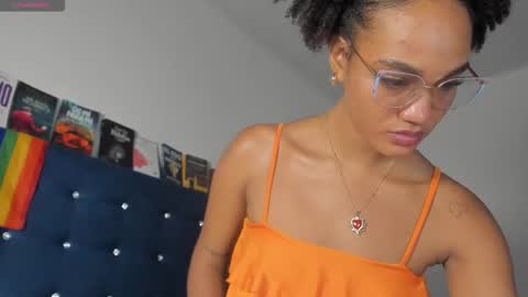 brunettjhelen online show from 10-10-25, 05:28