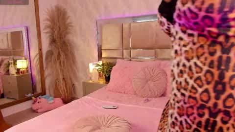 Brenda online show from 10-02-25, 05:47