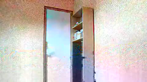 Snapshot of bruno5629 chatting on 10-13-25, 11:10 bruno5629 online show from 10-13-25, 11:10