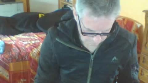 Snapshot of bruno5629 chatting on 02-25-26, 01:32 bruno5629 online show from 02-25-26, 01:32