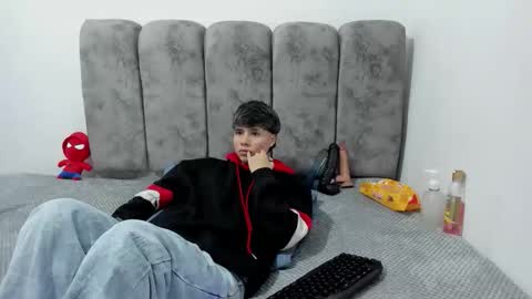 Bruno Cruz online show from 04-22-26, 02:25
