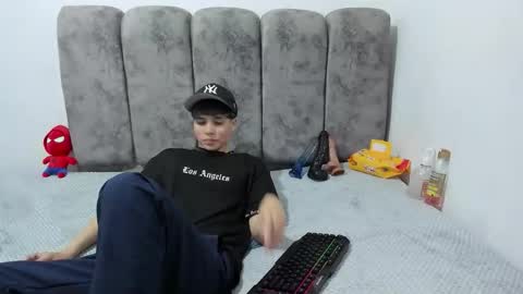 Bruno Cruz online show from 05-13-26, 02:20
