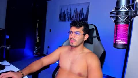 Snapshot of bruno_diaz31 chatting on 01-11-25, 04:38 Bruno online show from 01-11-25, 04:38