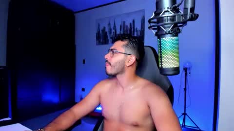Snapshot of bruno_diaz31 chatting on 01-26-25, 05:13 Bruno online show from 01-26-25, 05:13
