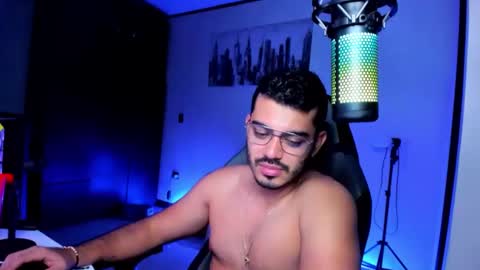 Snapshot of bruno_diaz31 chatting on 02-11-25, 04:33 Bruno online show from 02-11-25, 04:33