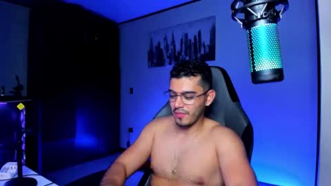 Snapshot of bruno_diaz31 chatting on 02-26-25, 02:59 Bruno online show from 02-26-25, 02:59
