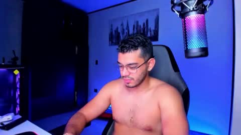 Snapshot of bruno_diaz31 chatting on 03-01-25, 12:34 Bruno online show from 03-01-25, 12:34