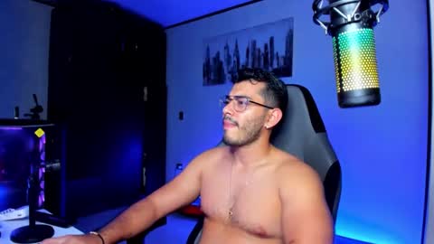 Snapshot of bruno_diaz31 chatting on 03-05-25, 02:36 Bruno online show from 03-05-25, 02:36