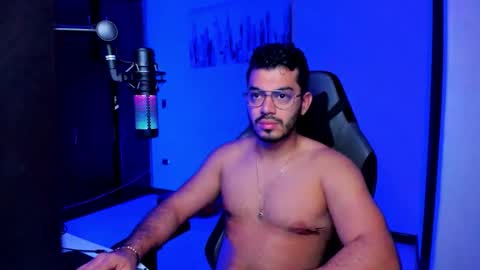 Snapshot of bruno_diaz31 chatting on 09-12-25, 10:59 Bruno online show from 09-12-25, 10:59