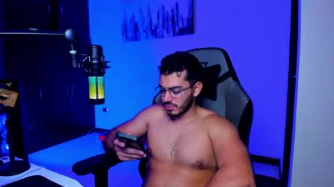 Snapshot of bruno_diaz31 chatting on 10-11-25, 07:51 Bruno online show from 10-11-25, 07:51