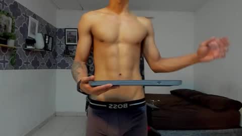 bruno_snow online show from 11-06-25, 04:13