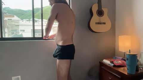 Snapshot of brunobaibe3399 chatting on 05-01-26, 07:29 Sebastian online show from 05-01-26, 07:29